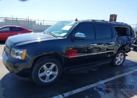 2013 Chevrolet Suburban C1500 Ltz из США, поврежденный, VIN 1GNSCKE05DR143040